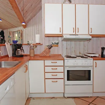 4 Bedroom Awesome In * Skælskør